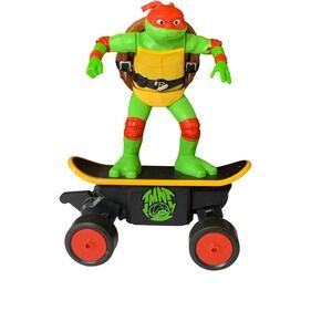 Teenage‎ Mutant Ninja Turtles Raphael Skateboard Action Figure Toy- no remote